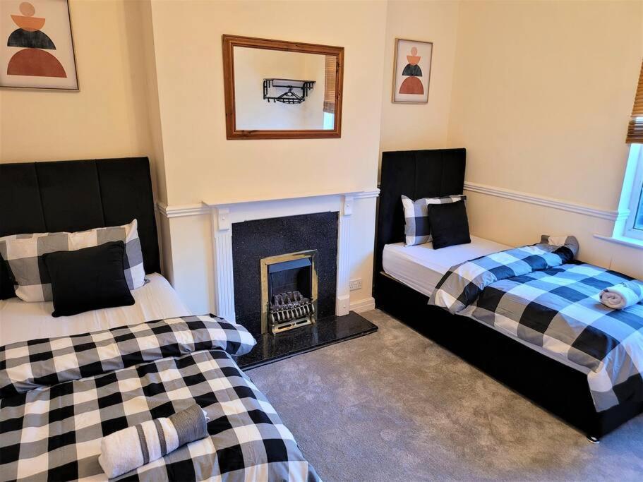 Nice 4-Bedroom Vacation Home With Indoor Fireplace Wellington  Extérieur photo
